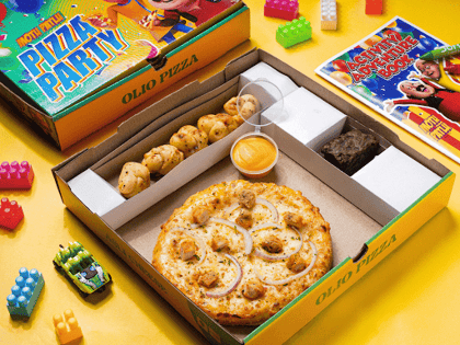 Motu Patlu Kids Herbed Chicken Pizza Party