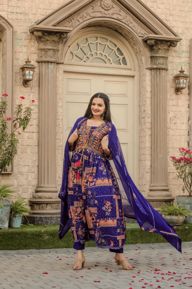 Women Floral Print Flared Kurta with Pants & Dupatta-M-38