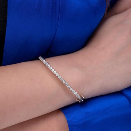 Aanya Moissanites Silver Oval Bracelet | 22KT Gold Vermeil-Yellow Gold / 2.2 Aani