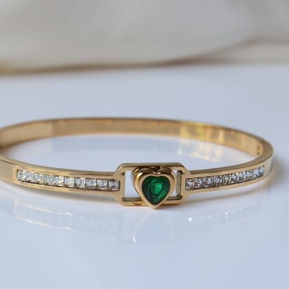 Heart Oasis Sleek 18K Gold Plated Bangle-Green