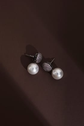 Lucia Lavender Zirconia Stud Earrings-Zirconia