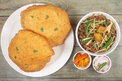 Vanaspati Ghee Bhature [2 Bhature]