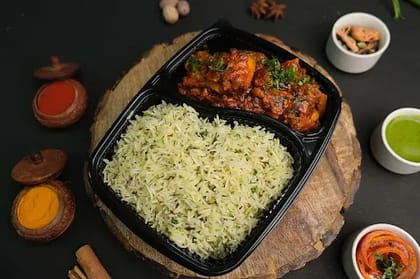 Soya Chaap Masala With Plain Rice