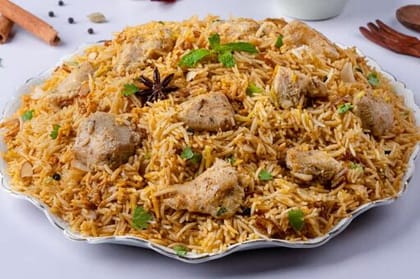 Hyderabadi Reshmi Tikka Biryani Serves 4