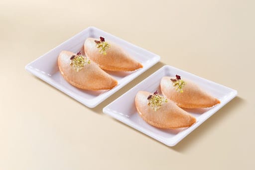 Gujiya (Pack Of 4)
