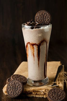 Blue Oreo Shake