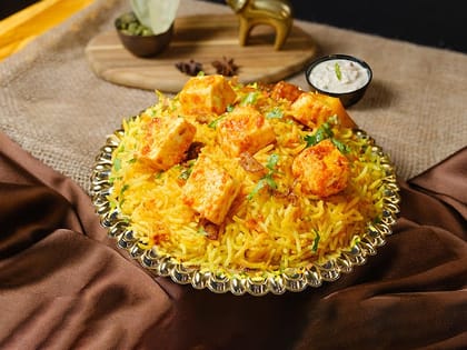 Dum Spicy Paneer Biryani Bowl