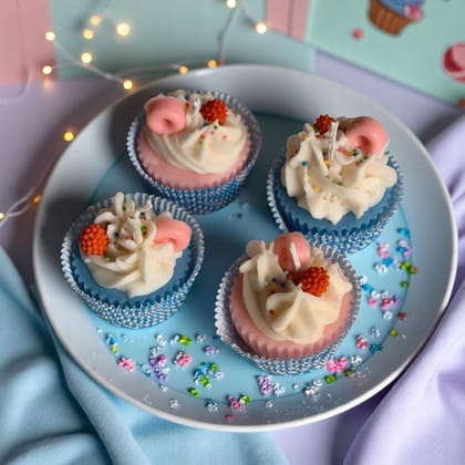 Pack of 4 Cup Cake Candle Vanilla and Strawberry Scent