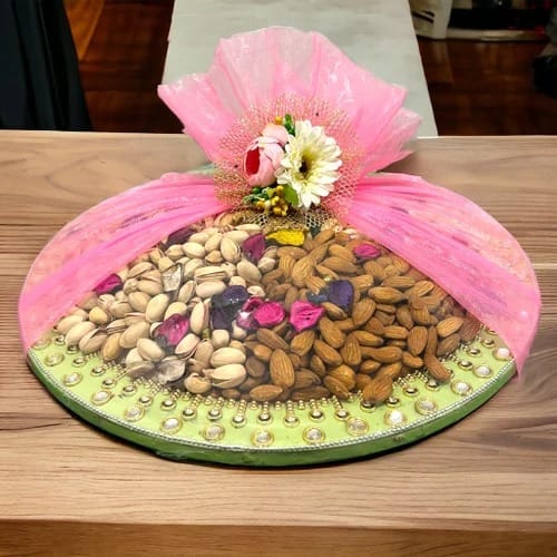Delightful Assorted Dry Fruits Tray