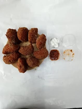 Chicken Kurkuri Momos