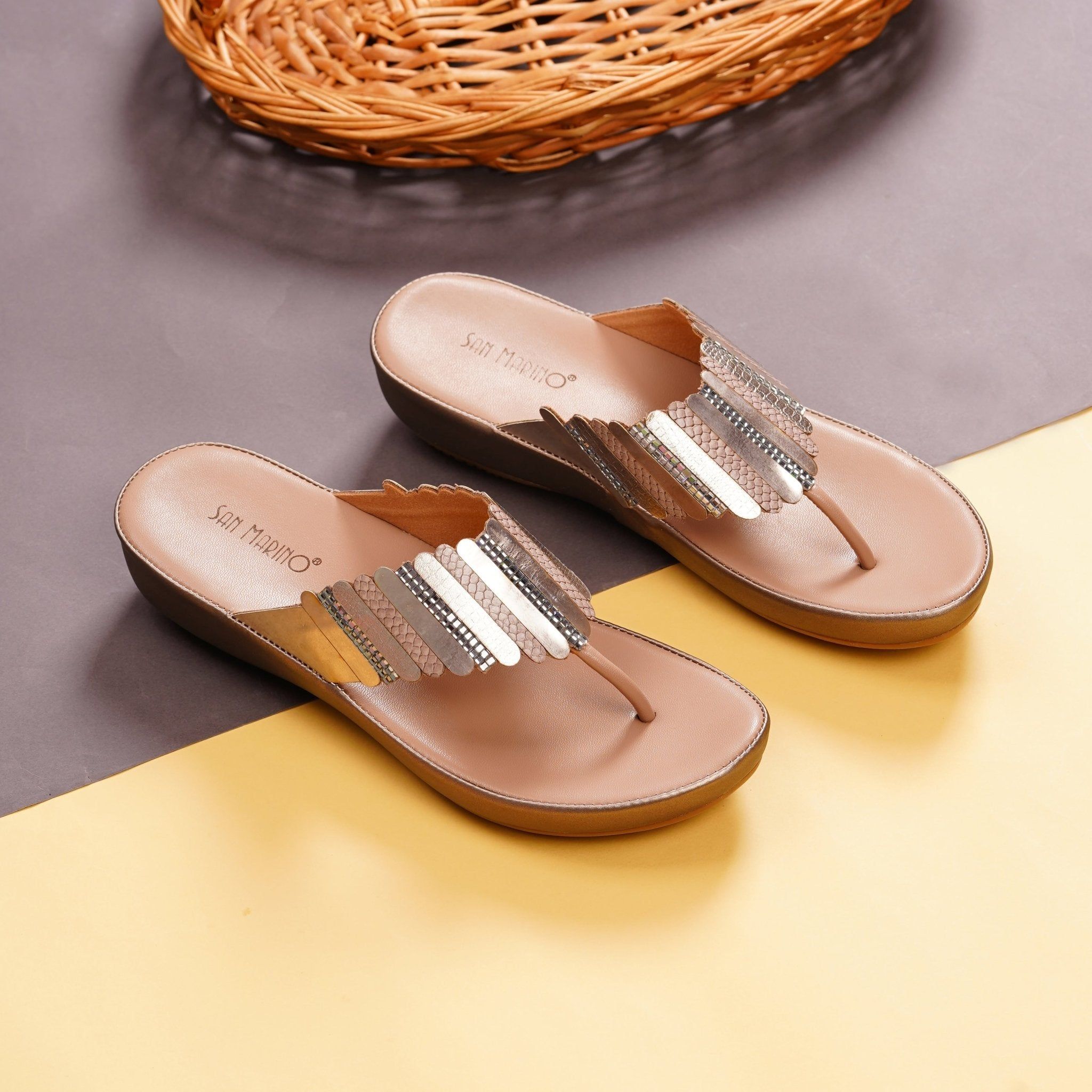Diana Flats-Gold / 36