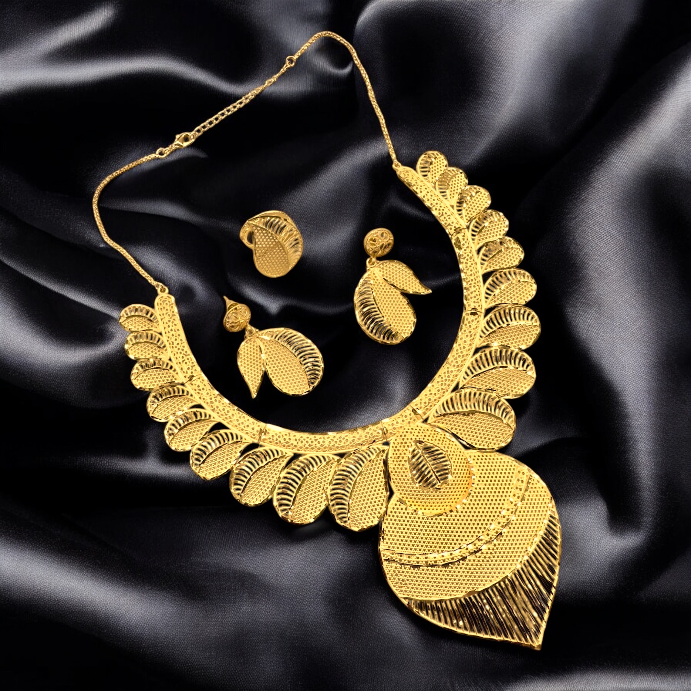 Forming Necklace Set - Prestige Collection By Amit Chauhan And Sons