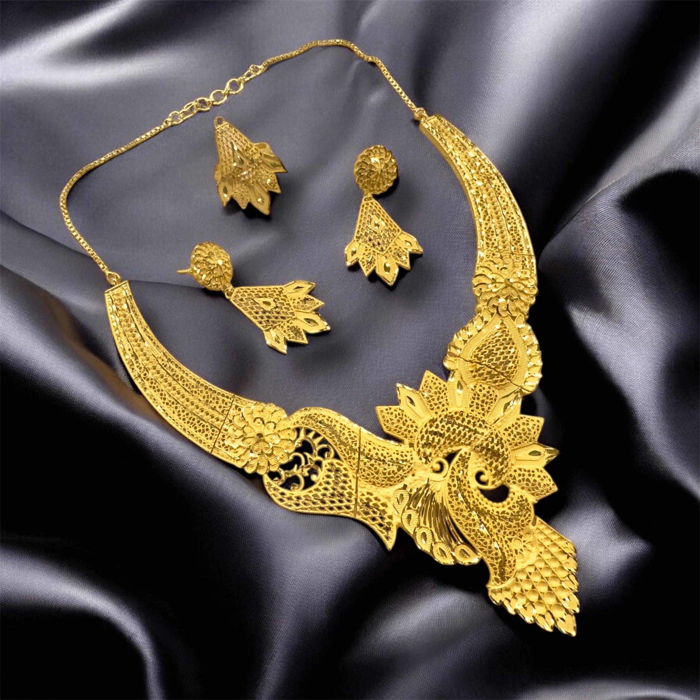 Forming Necklace Set - Prestige Collection By Amit Chauhan And Sons