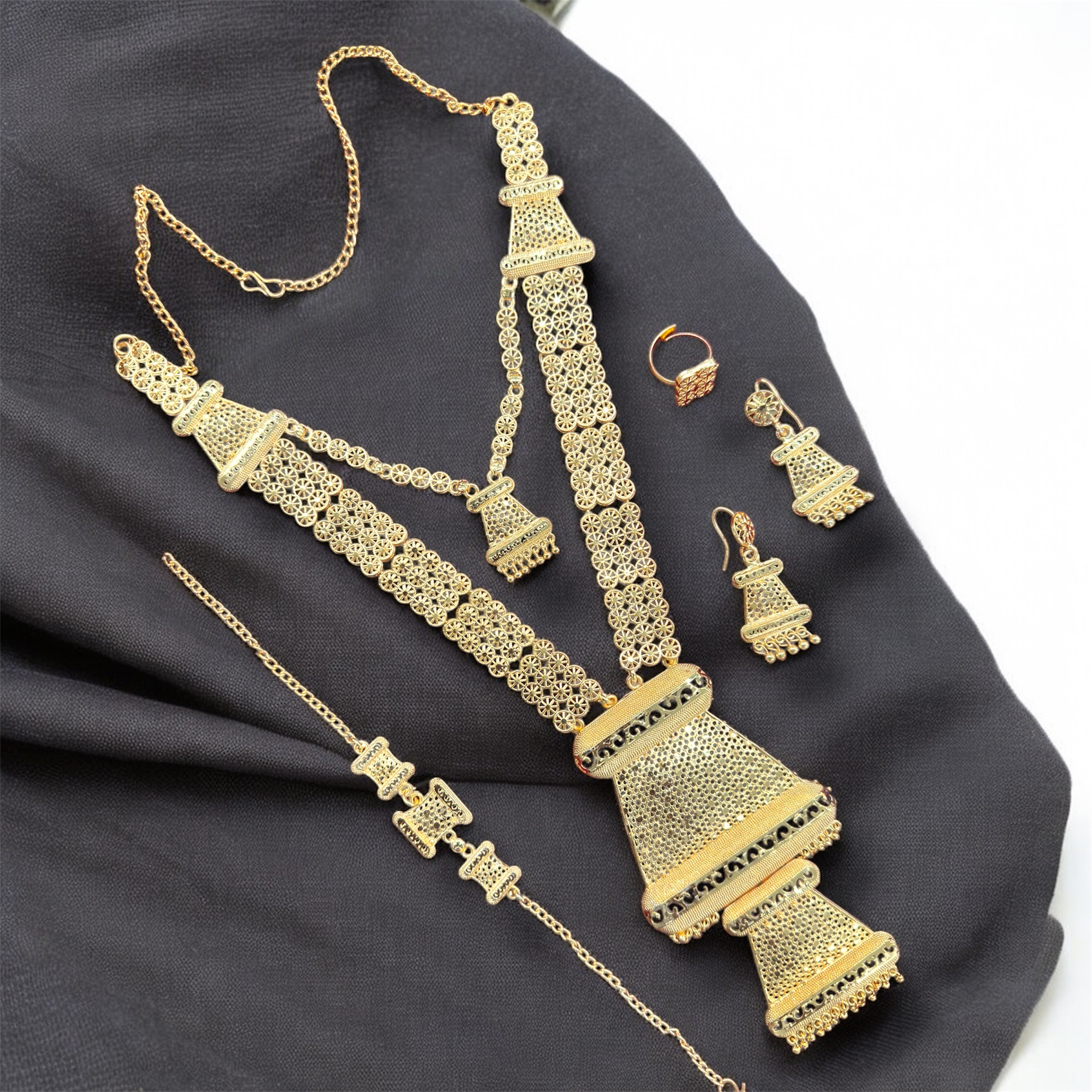 Necklace Set - Amit Chauhan And Sons