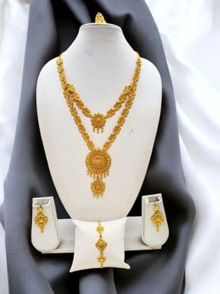 Gold Luxe Necklace Set - Amit Chauhan And Sons