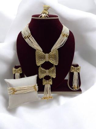 Pearl Oasis Necklace Set - Signature Collection By Amit Chauhan And Sons