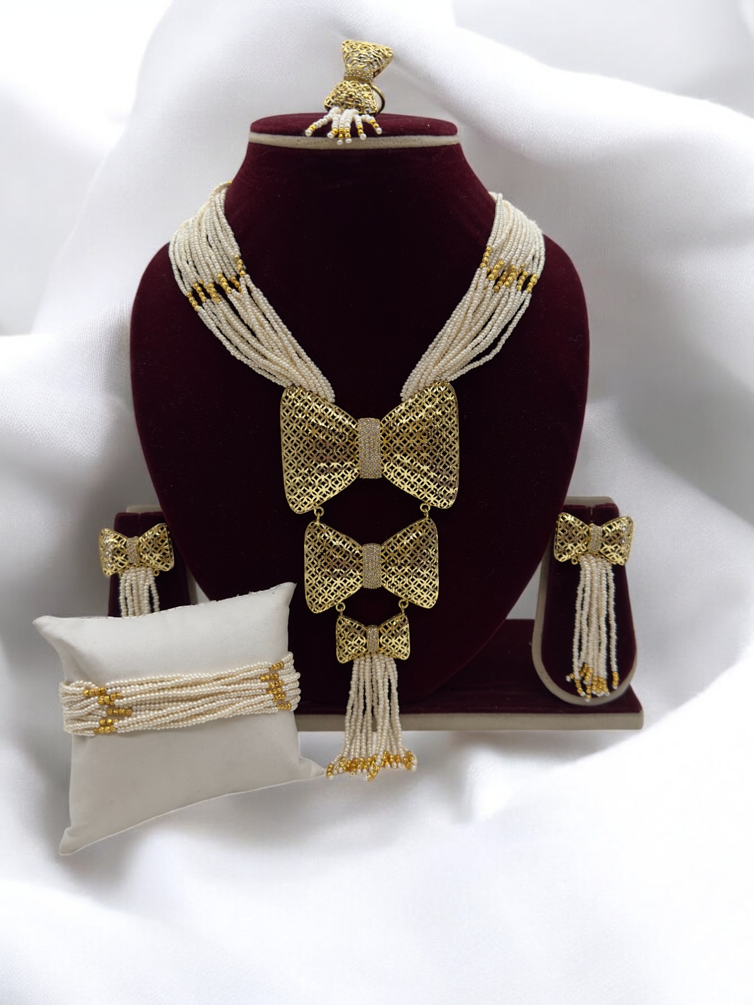 Pearl Oasis Necklace Set - Signature Collection By Amit Chauhan And Sons