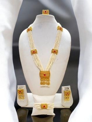 Pearl Oasis Necklace Set - Signature Collection By Amit Chauhan And Sons