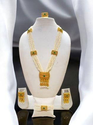 Pearl Oasis Necklace Set - Signature Collection By Amit Chauhan And Sons