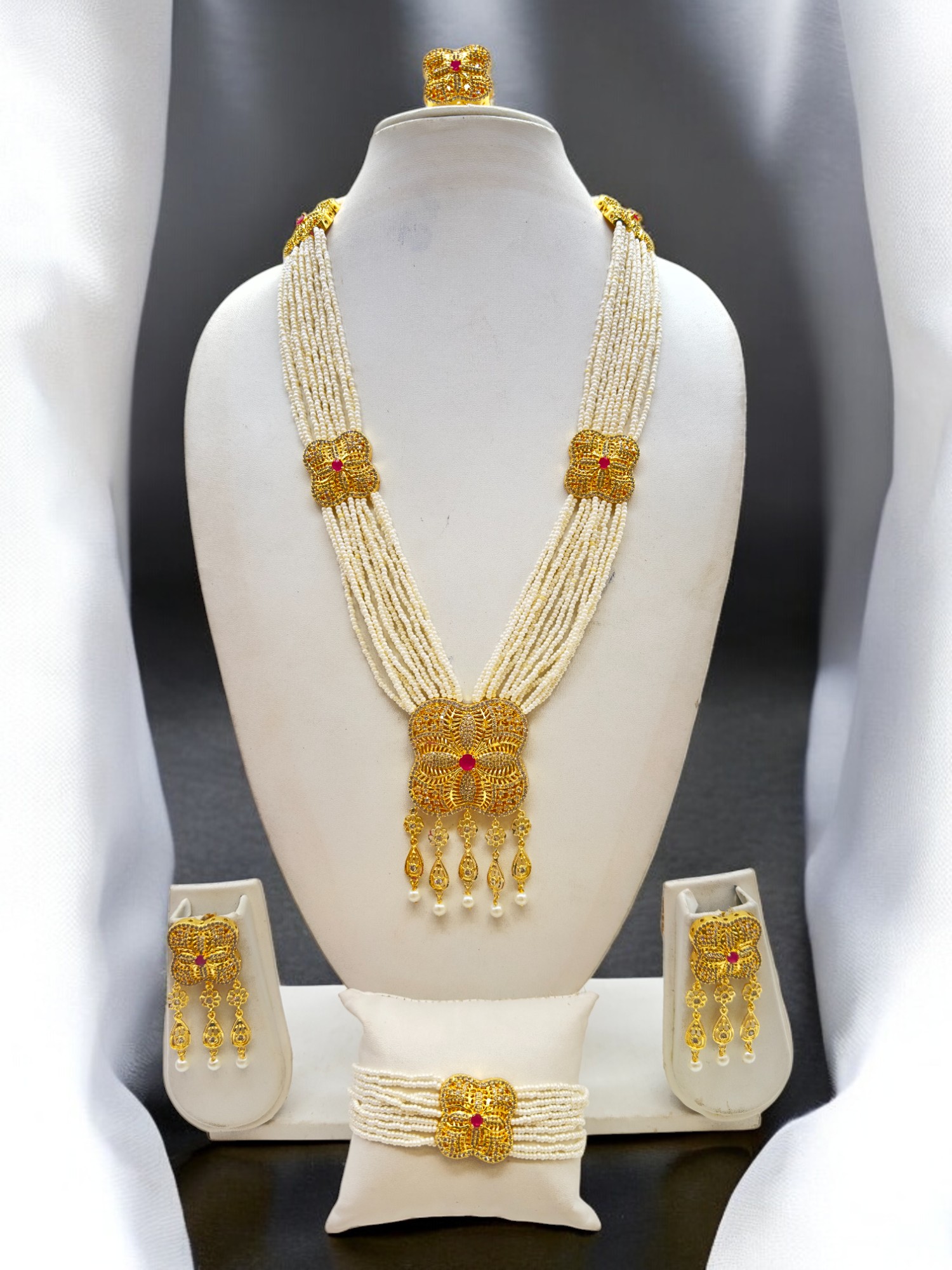 Pearl Oasis Necklace Set - Signature Collection By Amit Chauhan And Sons